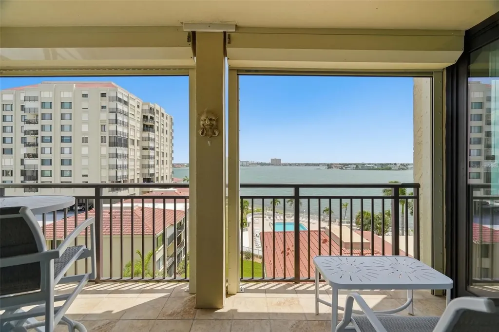 6372 Palma Del Mar Boulevard S St Petersburg FL 33715