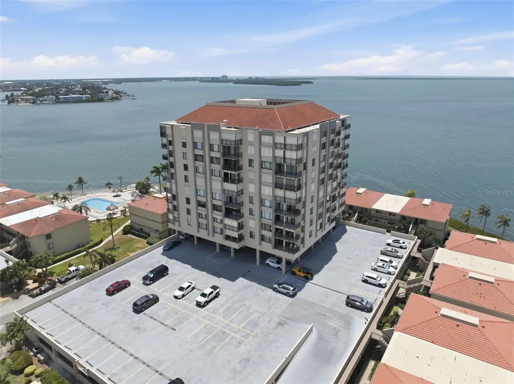 6372 Palma Del Mar Boulevard S St Petersburg FL 33715