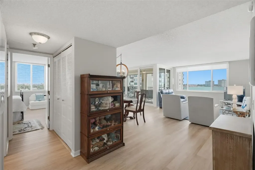6372 Palma Del Mar Boulevard S St Petersburg FL 33715