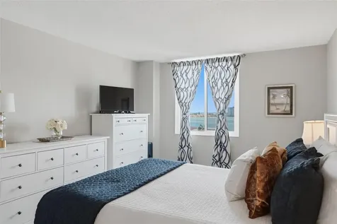 6372 Palma Del Mar Boulevard S St Petersburg FL 33715