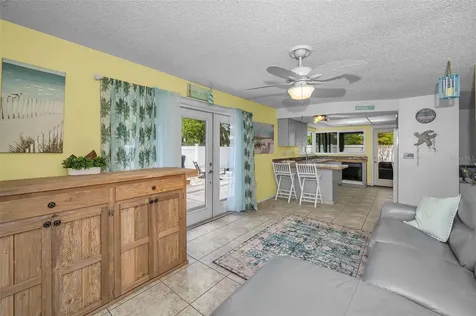 505 Whispering Oak Drive Tarpon Springs FL 34689