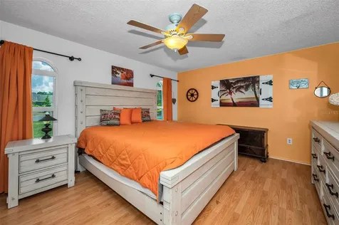 505 Whispering Oak Drive Tarpon Springs FL 34689