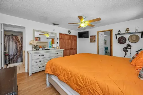 505 Whispering Oak Drive Tarpon Springs FL 34689