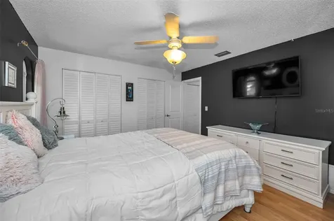 505 Whispering Oak Drive Tarpon Springs FL 34689