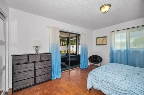 505 Whispering Oak Drive Tarpon Springs FL 34689