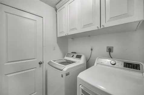 505 Whispering Oak Drive Tarpon Springs FL 34689