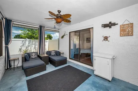 505 Whispering Oak Drive Tarpon Springs FL 34689