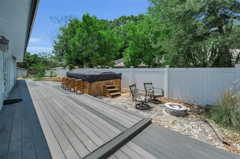 505 Whispering Oak Drive Tarpon Springs FL 34689