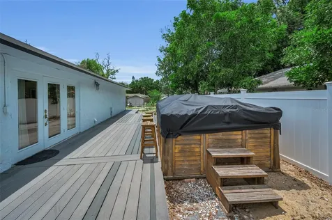 505 Whispering Oak Drive Tarpon Springs FL 34689