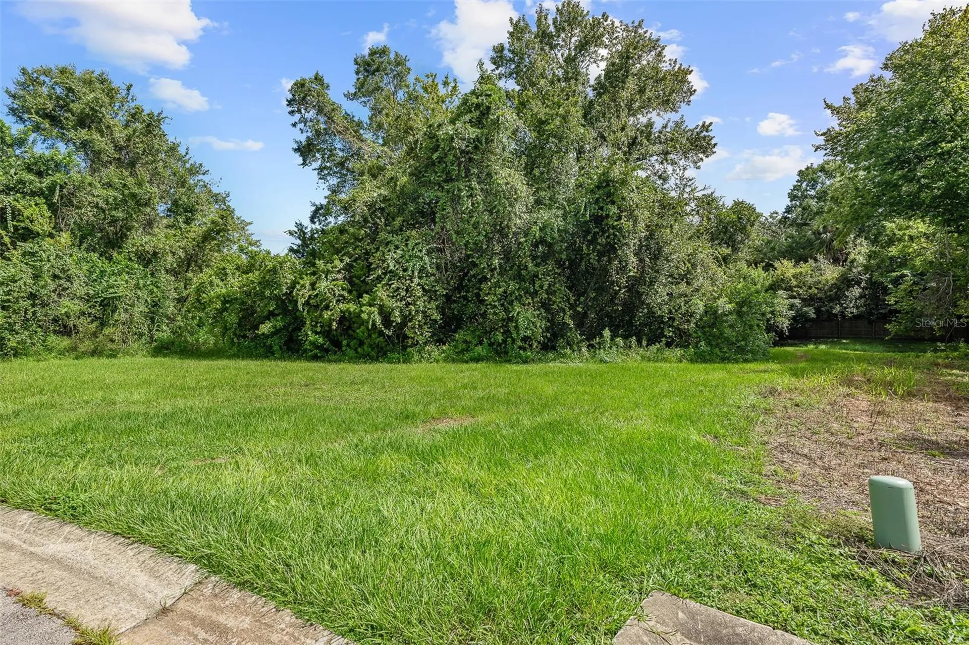 1082 Yaupon Street Daytona Beach FL 32117