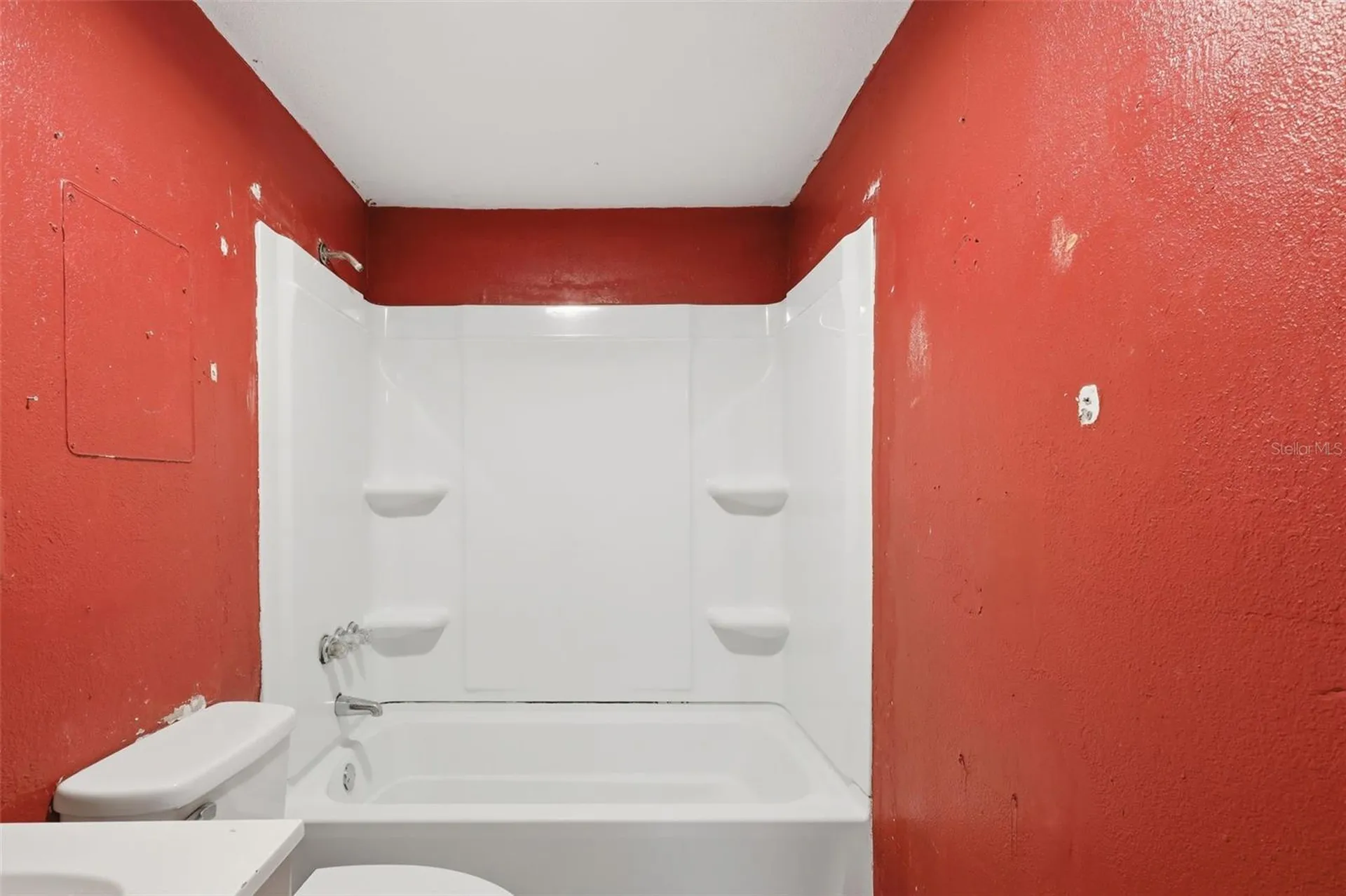 1215 S Delaware Avenue Deland FL 32720
