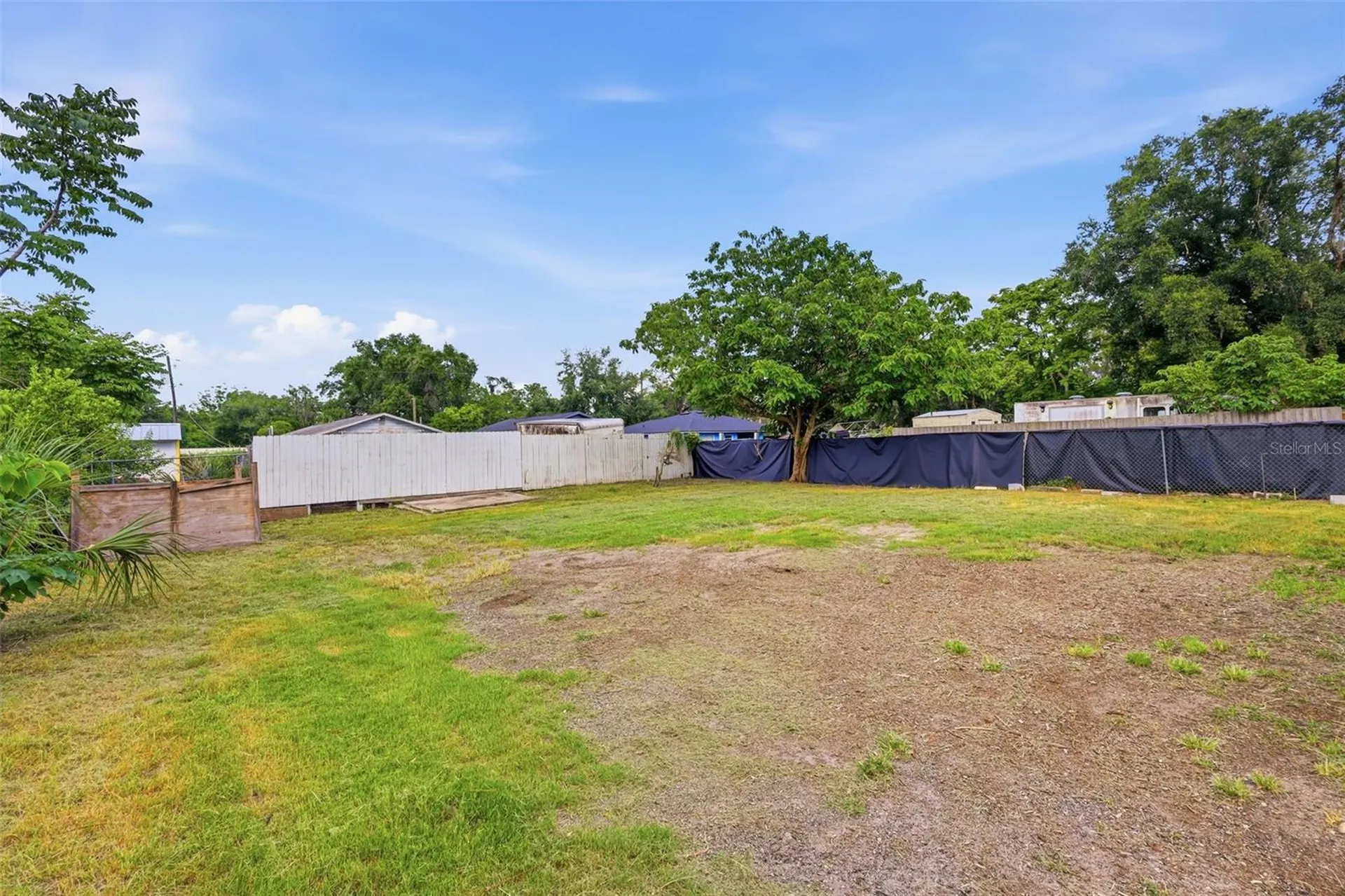 1215 S Delaware Avenue Deland FL 32720