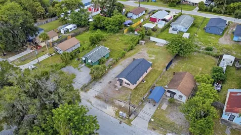 1215 S Delaware Avenue Deland FL 32720