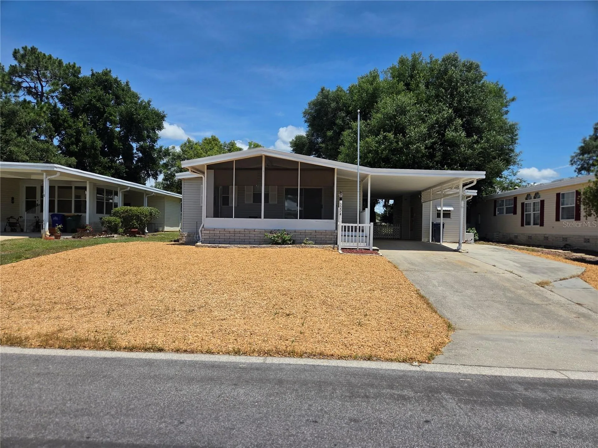 3224 Manatee Road Tavares FL 32778