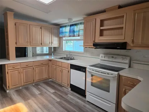 3224 Manatee Road Tavares FL 32778