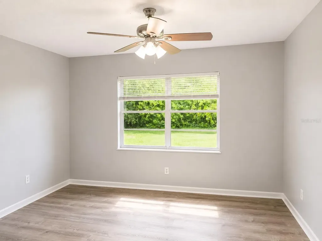 16518 Silverhill Drive Tampa FL 33624