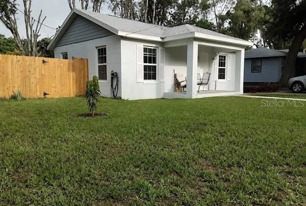 1773 Temple Terrace S St Petersburg FL 33711
