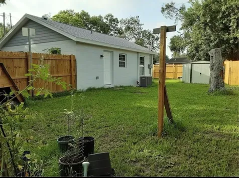 1773 Temple Terrace S St Petersburg FL 33711