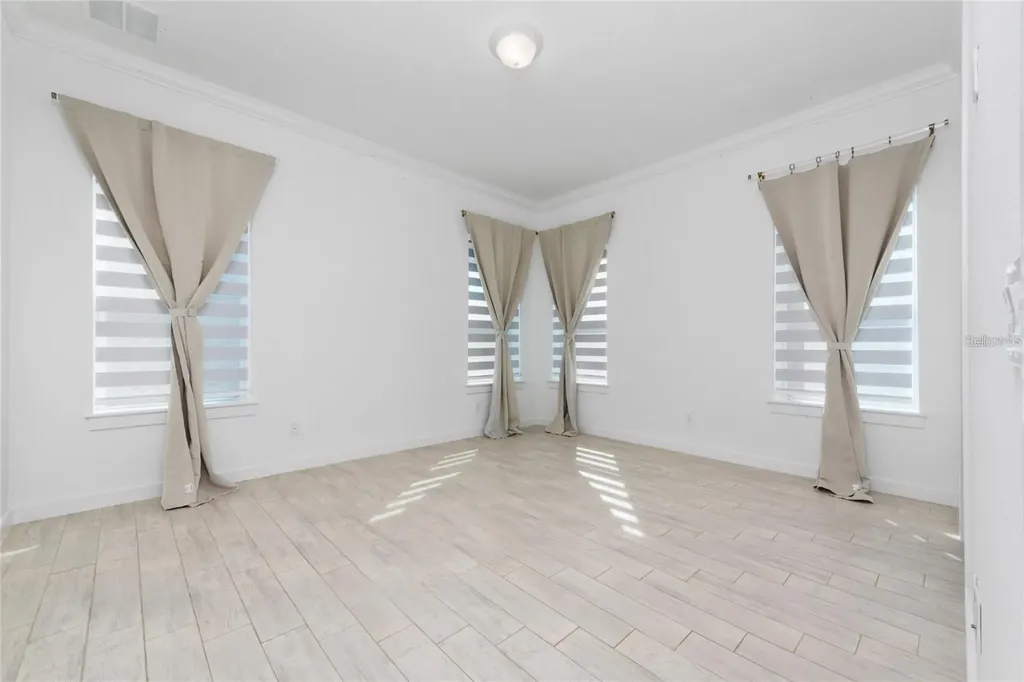 8664 Dubochet Street Orlando FL 32827