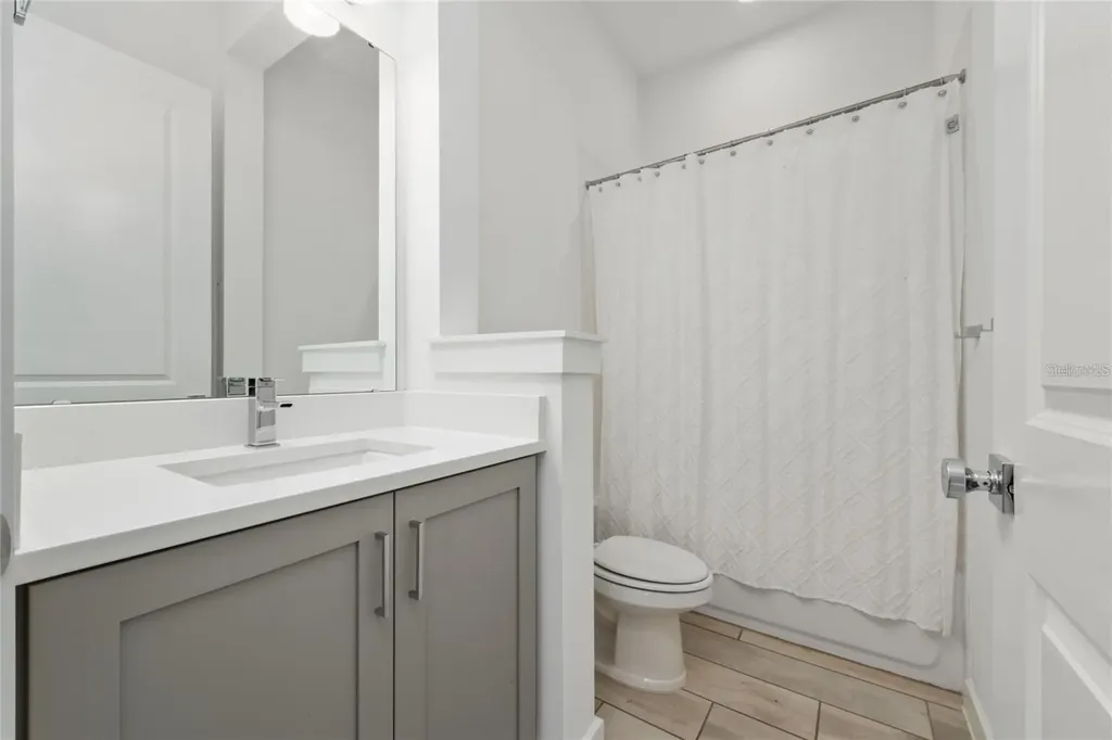8664 Dubochet Street Orlando FL 32827