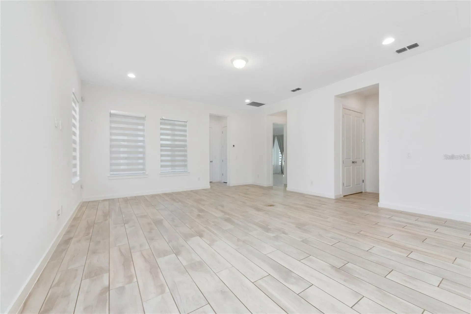 8664 Dubochet Street Orlando FL 32827