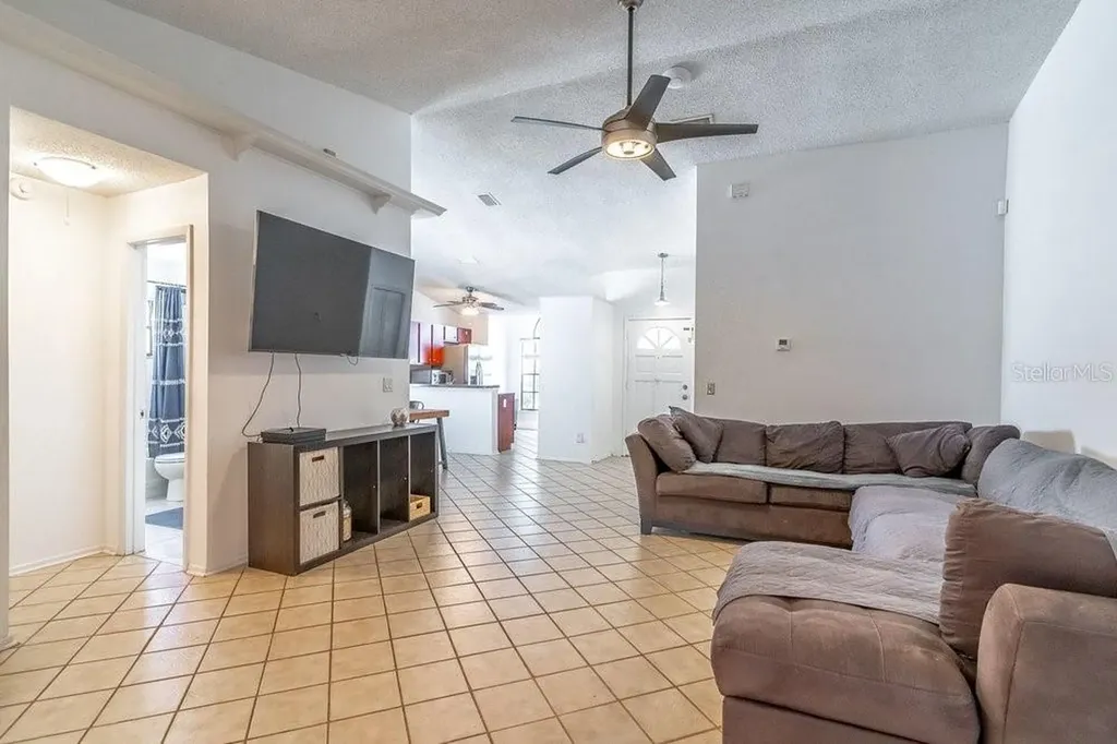 1345 Tindaro Drive Apopka FL 32703