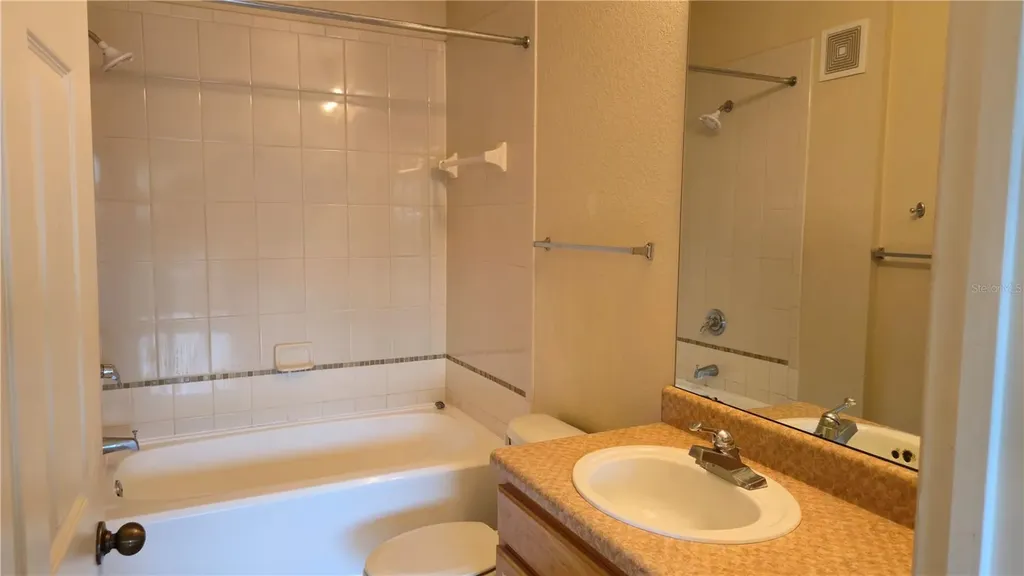 10211 Courtney Palms Boulevard Tampa FL 33619
