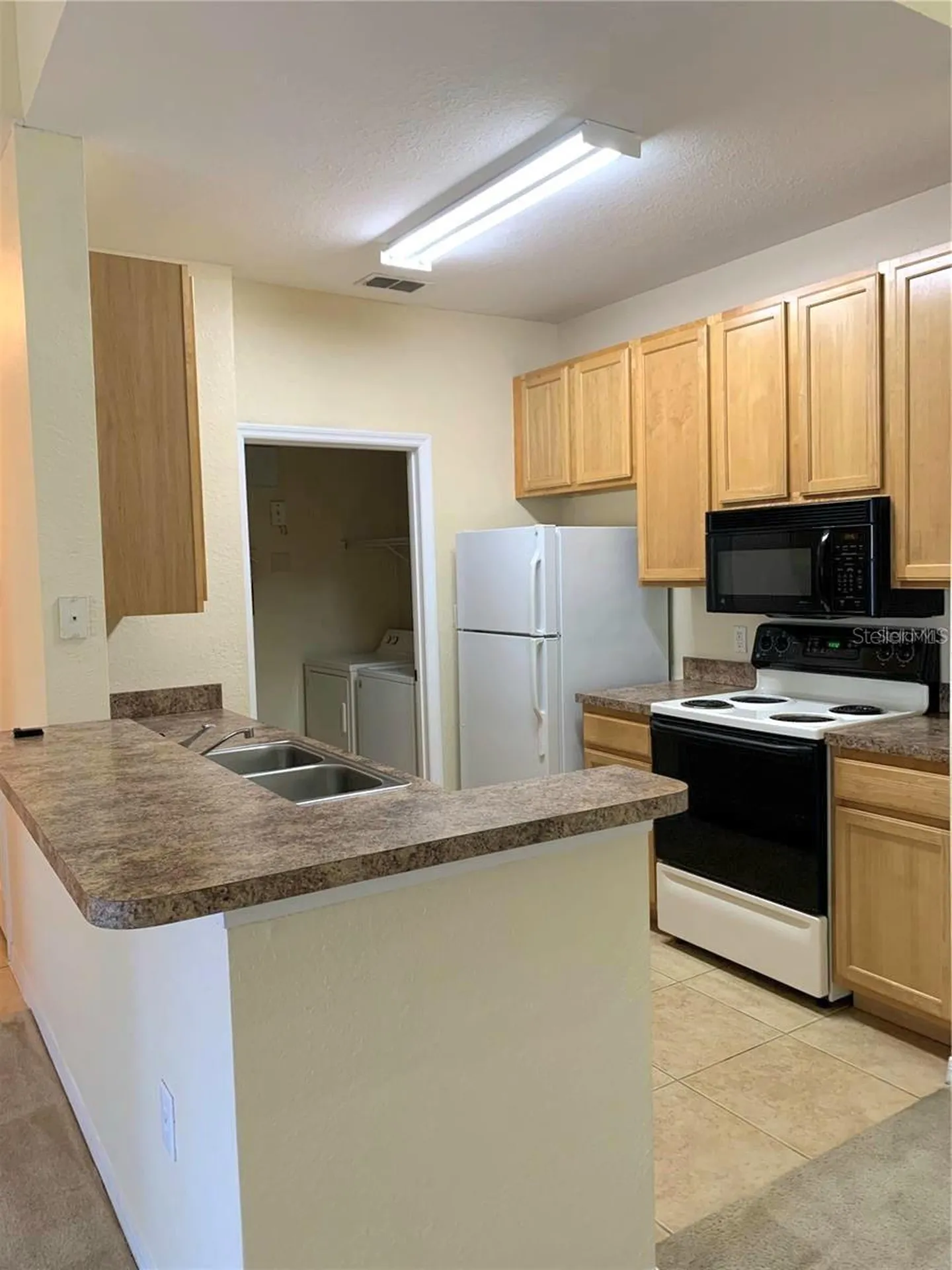 10211 Courtney Palms Boulevard Tampa FL 33619