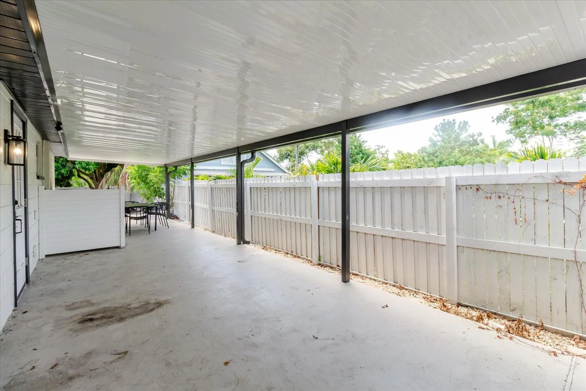 916 17th Street N St Petersburg FL 33713