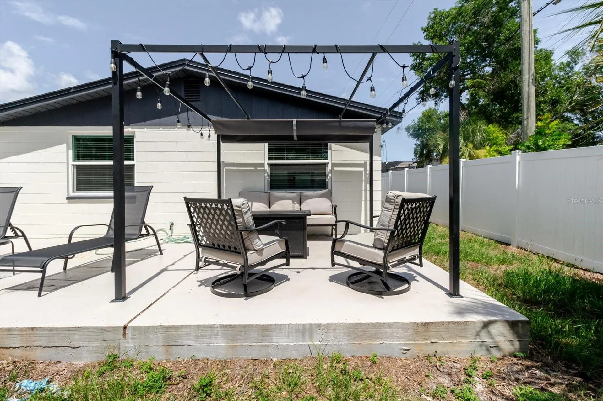 916 17th Street N St Petersburg FL 33713