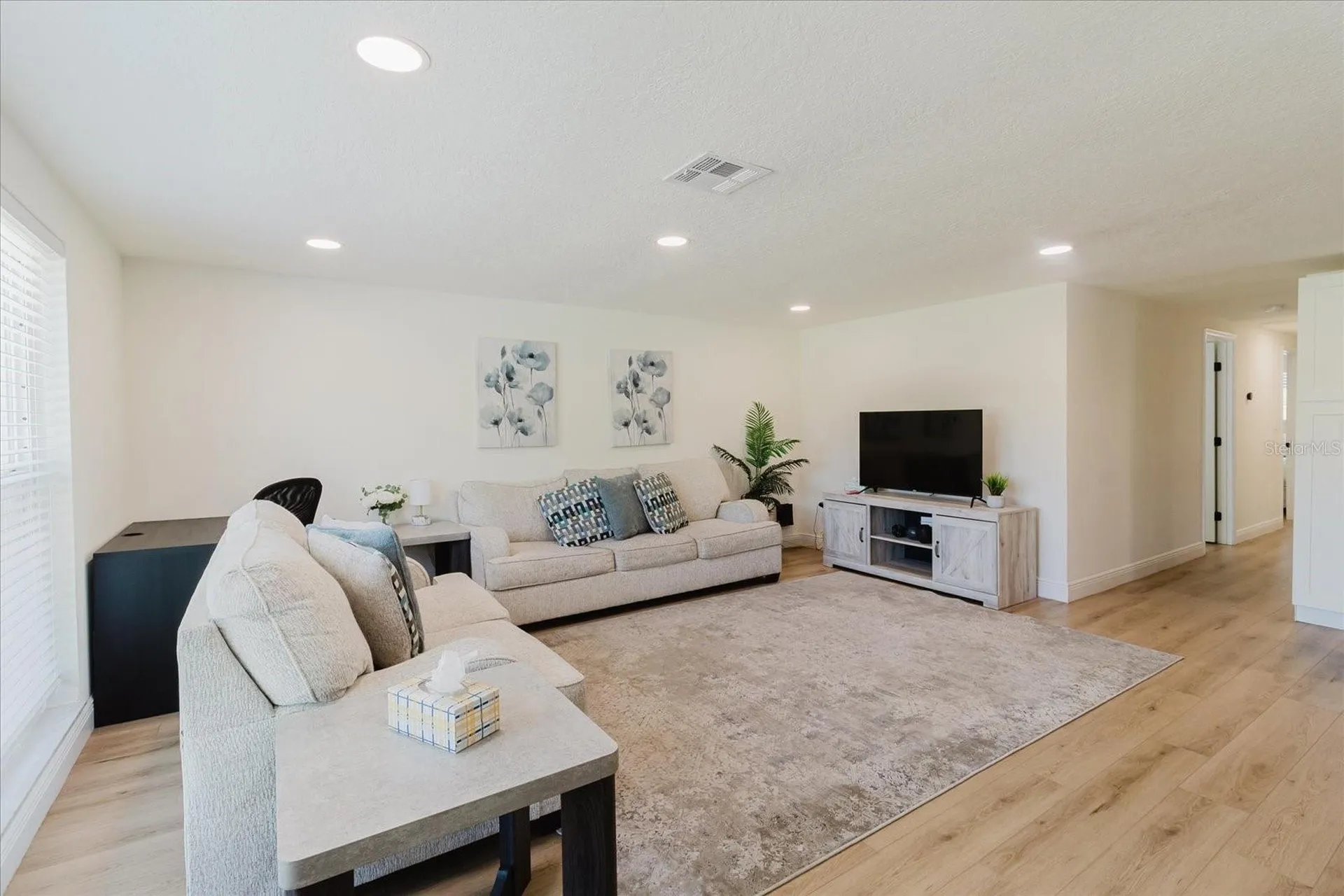 916 17th Street N St Petersburg FL 33713