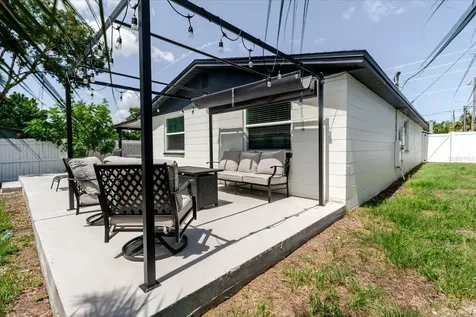 916 17th Street N St Petersburg FL 33713