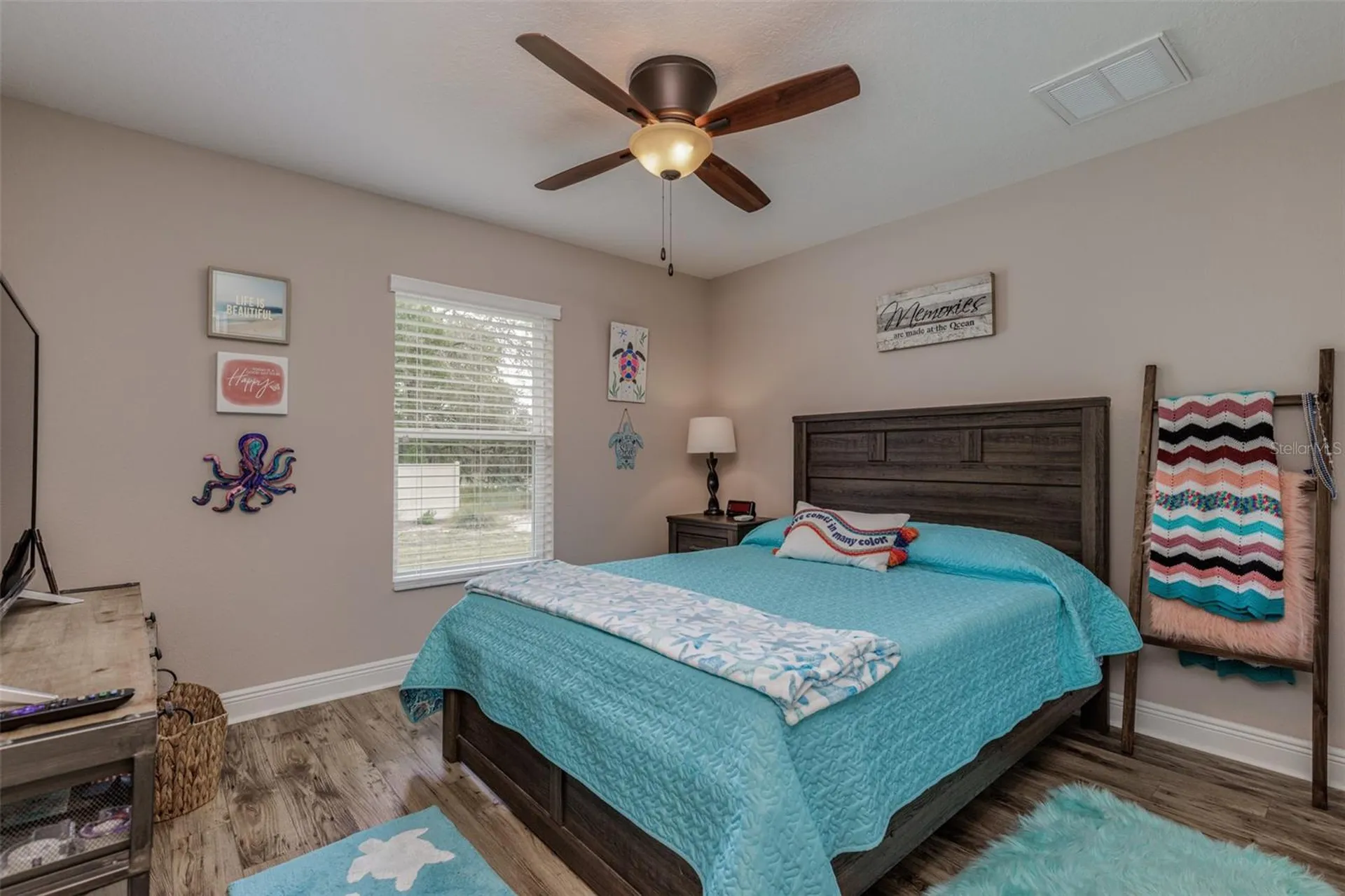 1763 W Mcneal Drive Dunnellon FL 34434