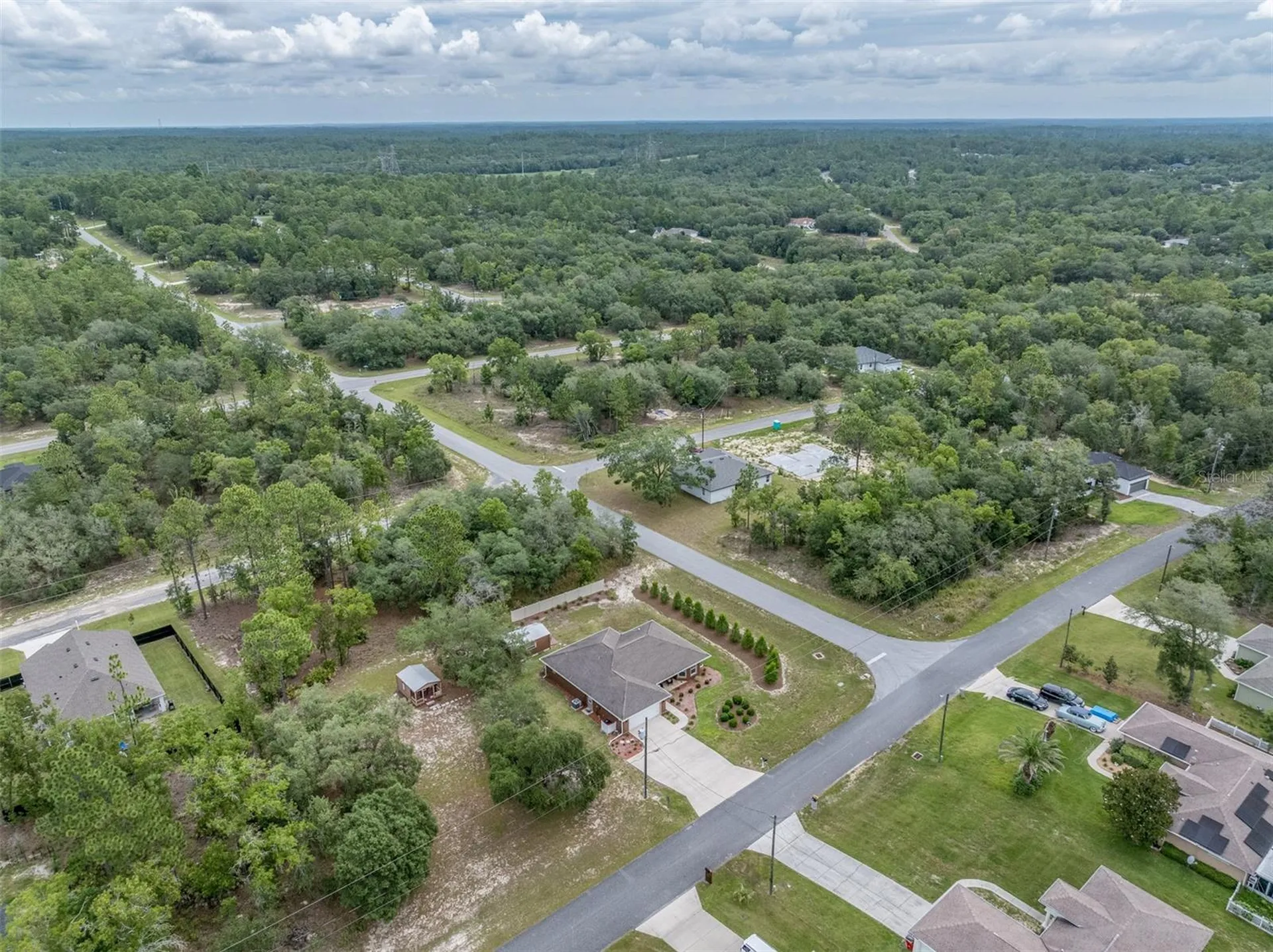 1763 W Mcneal Drive Dunnellon FL 34434