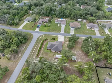 1763 W Mcneal Drive Dunnellon FL 34434