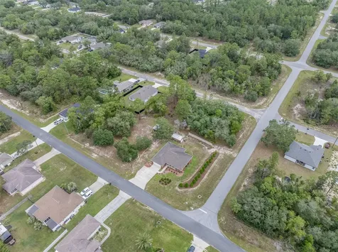 1763 W Mcneal Drive Dunnellon FL 34434