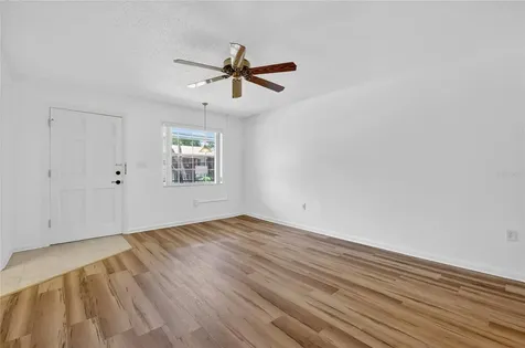 200 E 10th Avenue Mount Dora FL 32757