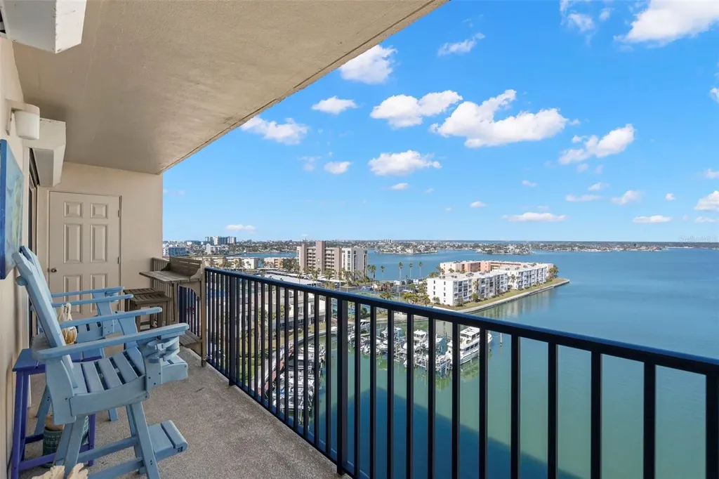 7300 Sun Island Drive S St Petersburg FL 33707