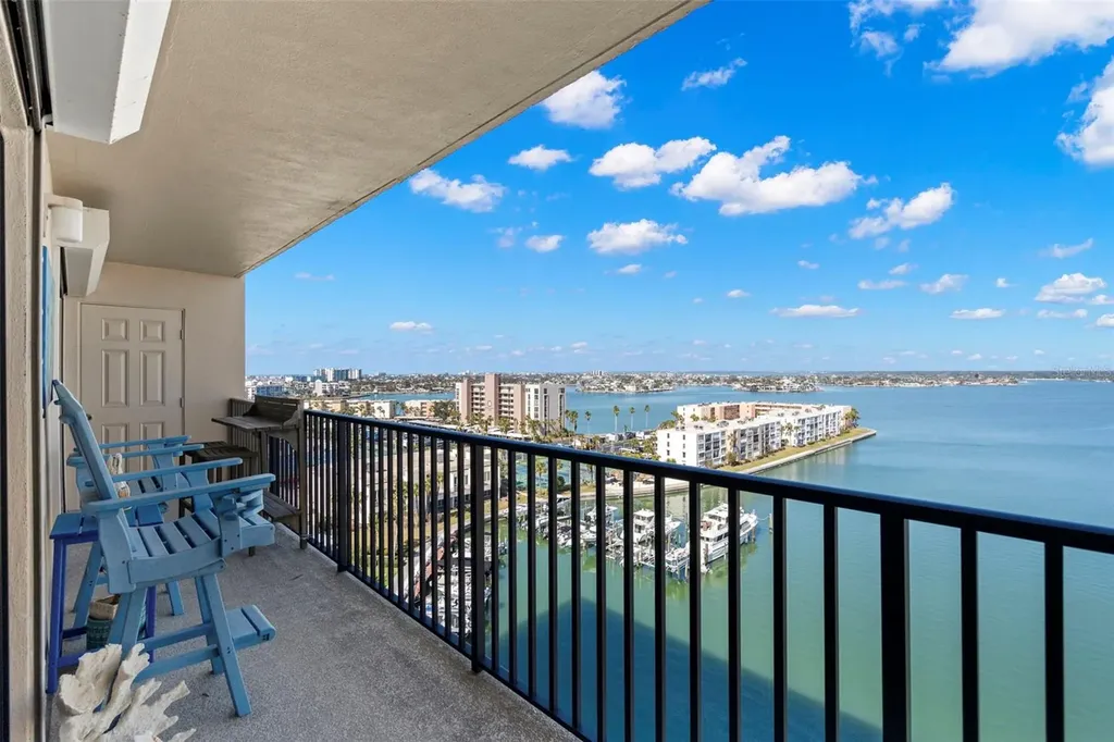 7300 Sun Island Drive S St Petersburg FL 33707
