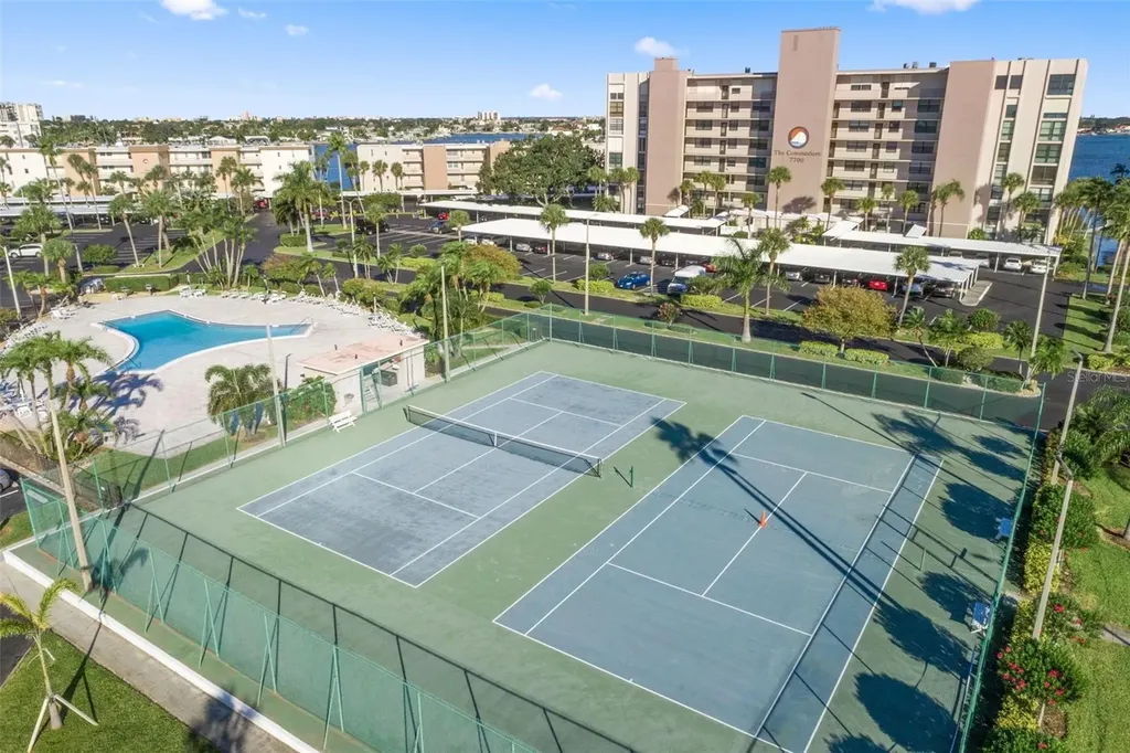 7300 Sun Island Drive S St Petersburg FL 33707