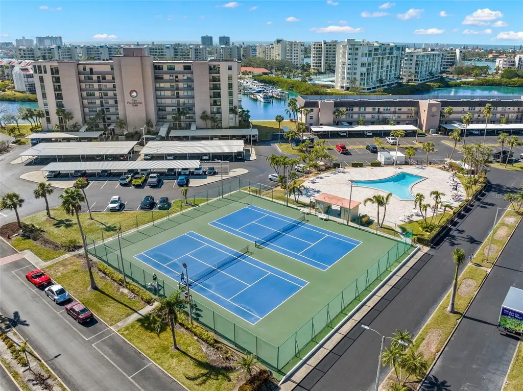 7300 Sun Island Drive S St Petersburg FL 33707