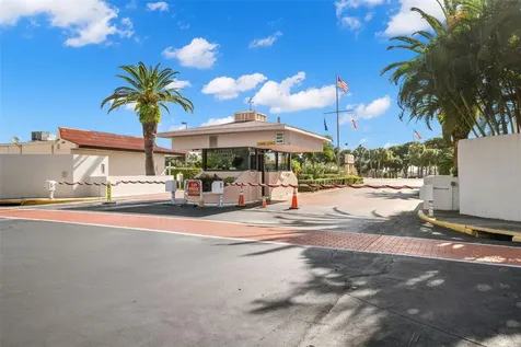 7300 Sun Island Drive S St Petersburg FL 33707