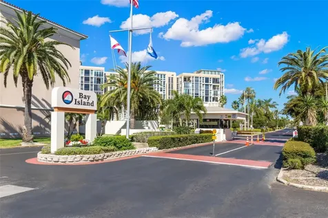 7300 Sun Island Drive S St Petersburg FL 33707