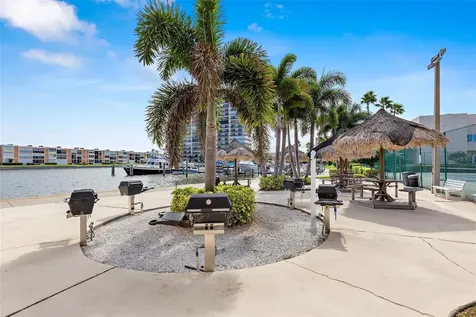 7300 Sun Island Drive S St Petersburg FL 33707