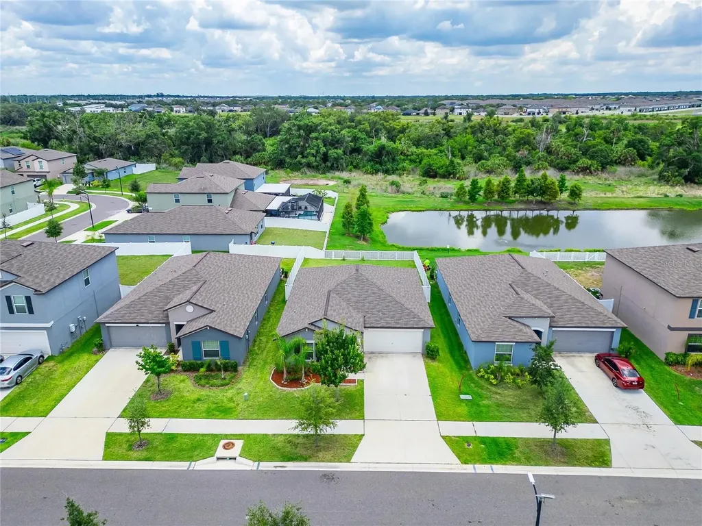 10281 Shady Preserve Drive Riverview FL 33578