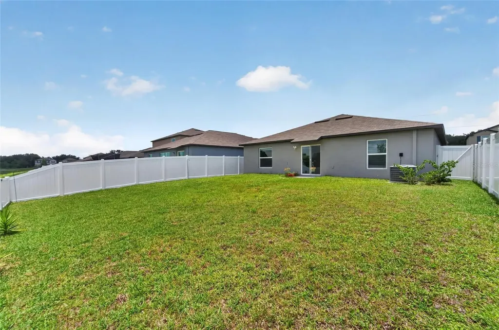 10281 Shady Preserve Drive Riverview FL 33578