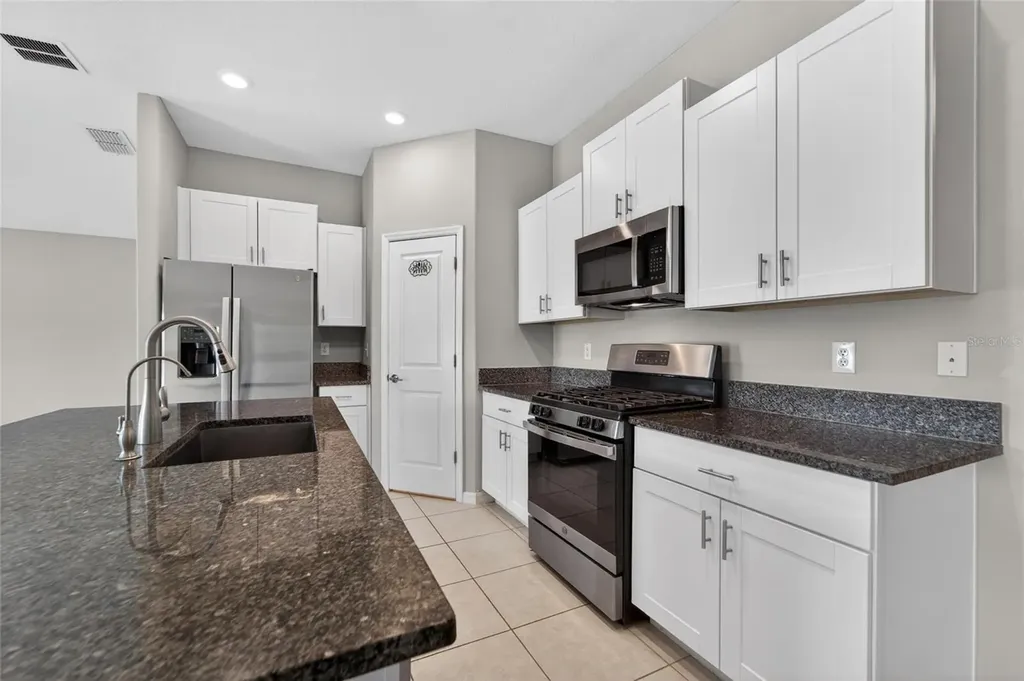 10281 Shady Preserve Drive Riverview FL 33578