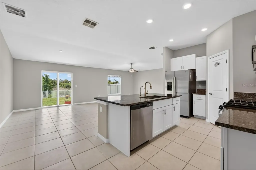 10281 Shady Preserve Drive Riverview FL 33578