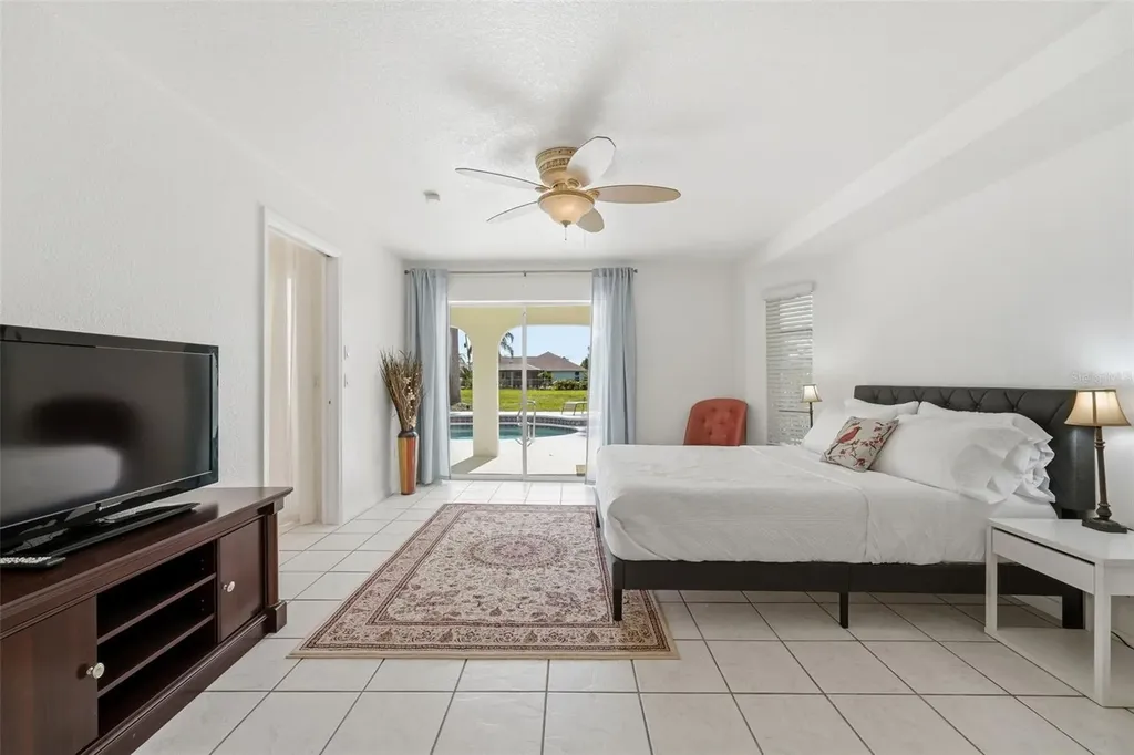 275 Rotonda Boulevard N Rotonda West FL 33947