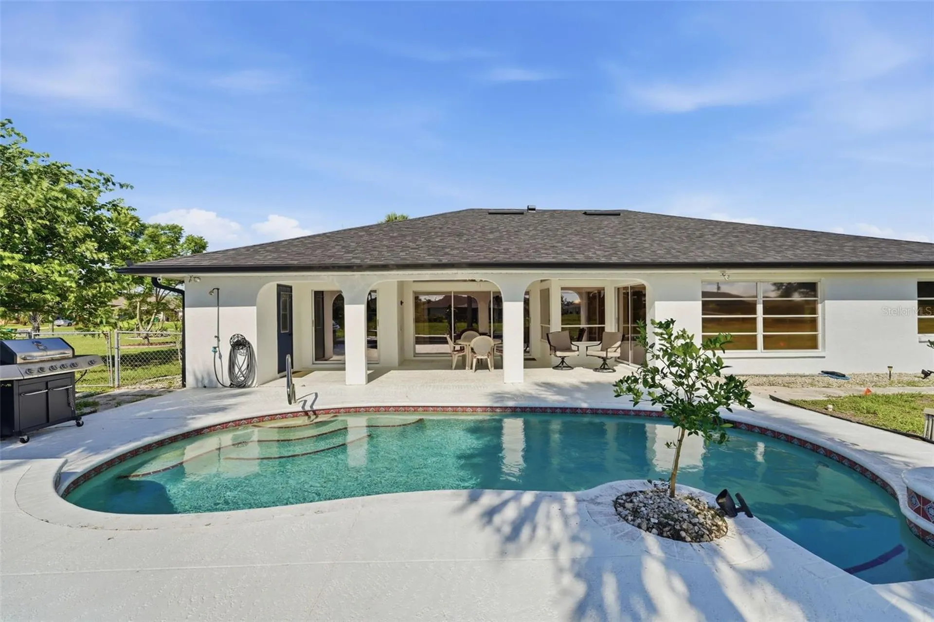 275 Rotonda Boulevard N Rotonda West FL 33947